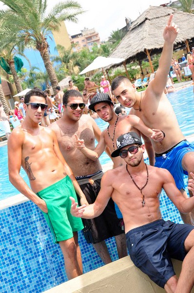 The Sunday Club at Cyan